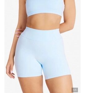 CSB Crop Shop Boutique Form Invisible Scrunch Shorts 5" Powder Blue Size M